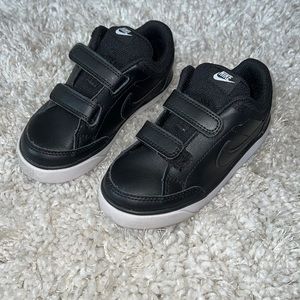 Gently used black Toddler Nike Capris